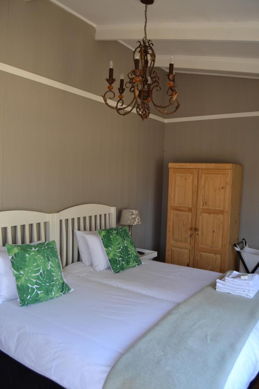 Отель Chartwell Manor Экстерьер фото